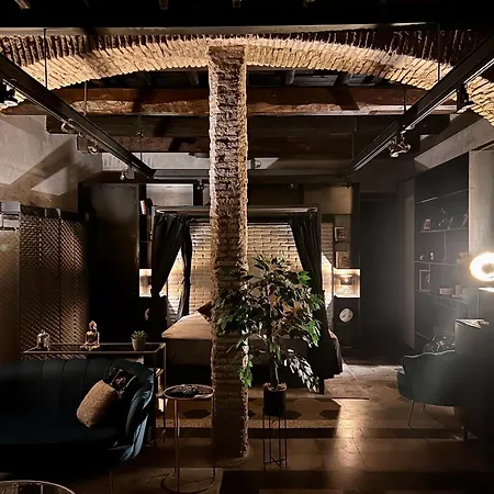 Romantic Wellness Apartment Colosseo-3